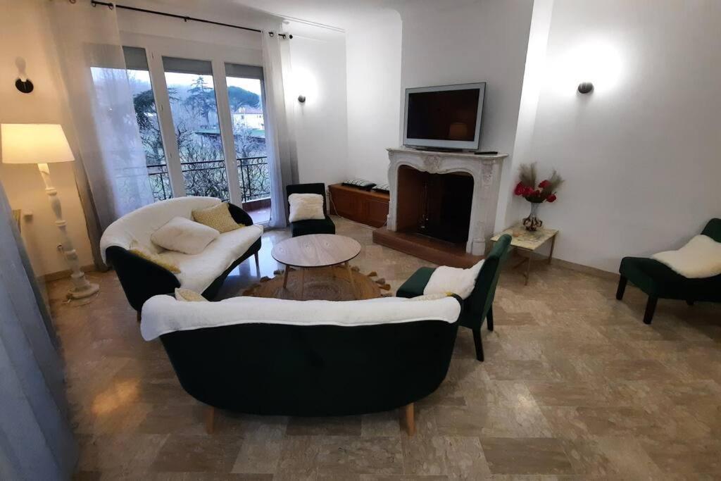 La Maison De Lili Colayrac-Saint-Cirq Esterno foto