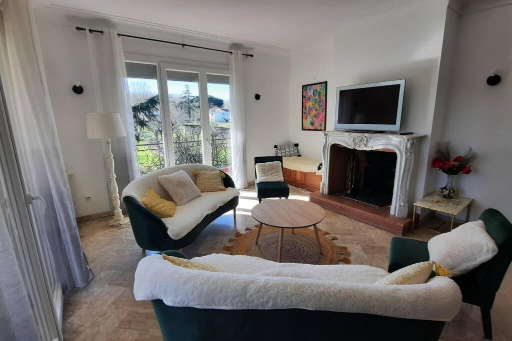 La Maison De Lili Colayrac-Saint-Cirq Esterno foto